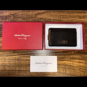 Salvatire Ferragamo Money Clip / Cars Holder